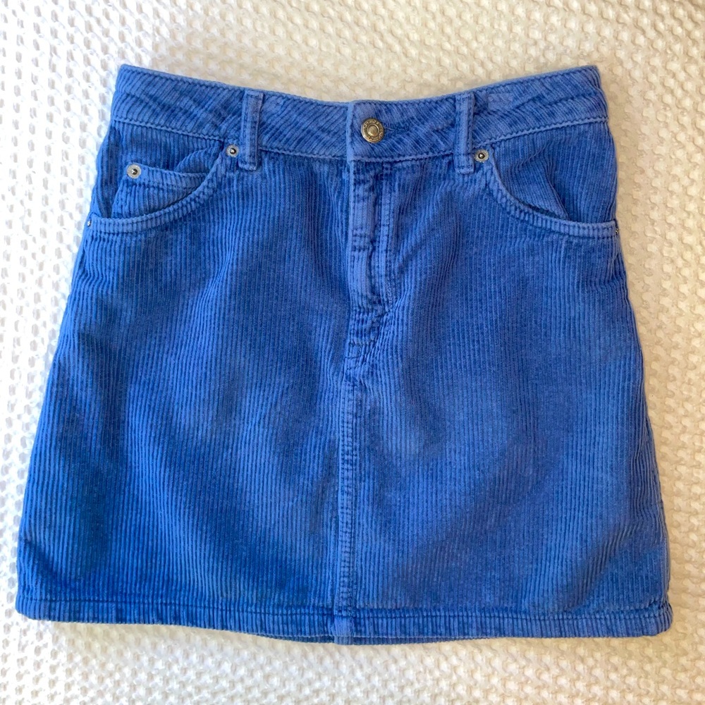 SOLD TOPSHOP blue corduroy mini skirt 🫐